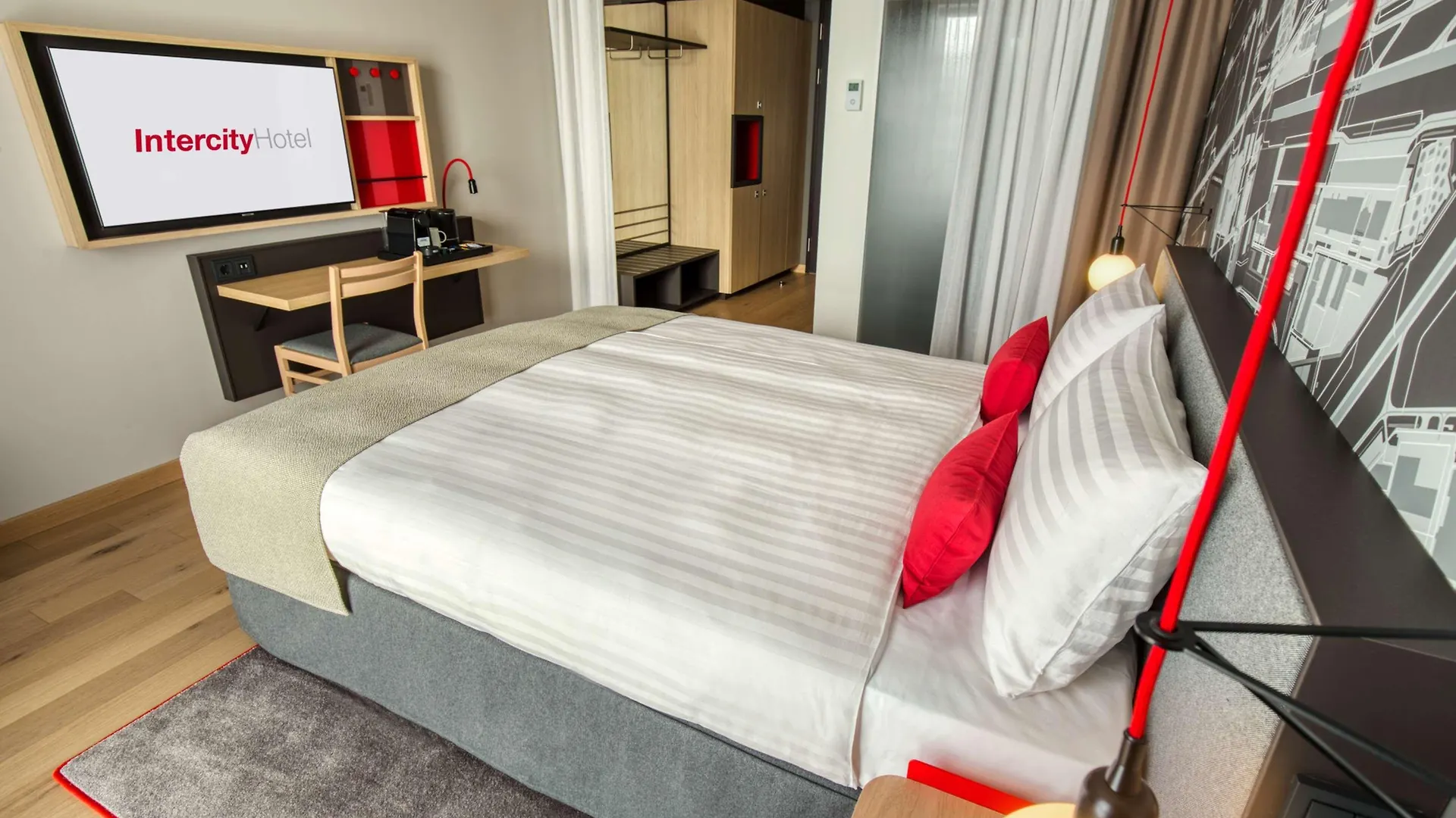 Intercityhotel Amsterdam Schiphol Airport Хоофддорп Отель