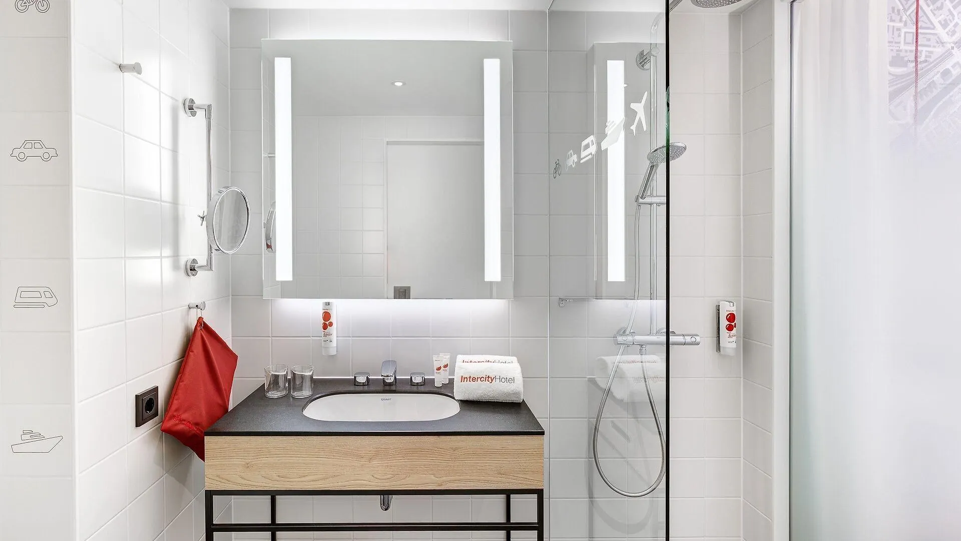 فندق Intercityhotel Amsterdam Schiphol Airport هوفدوربْ
