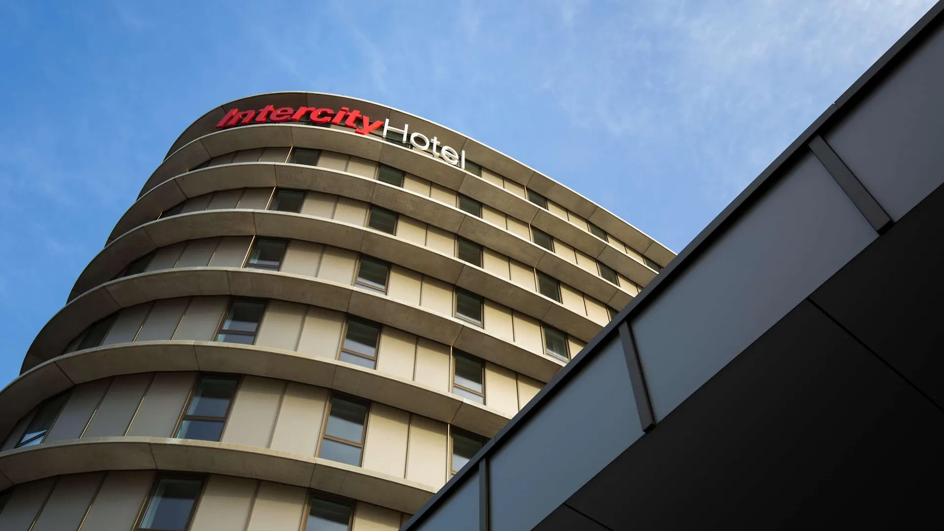 Intercityhotel Amsterdam Schiphol Airport هوفدوربْ فندق