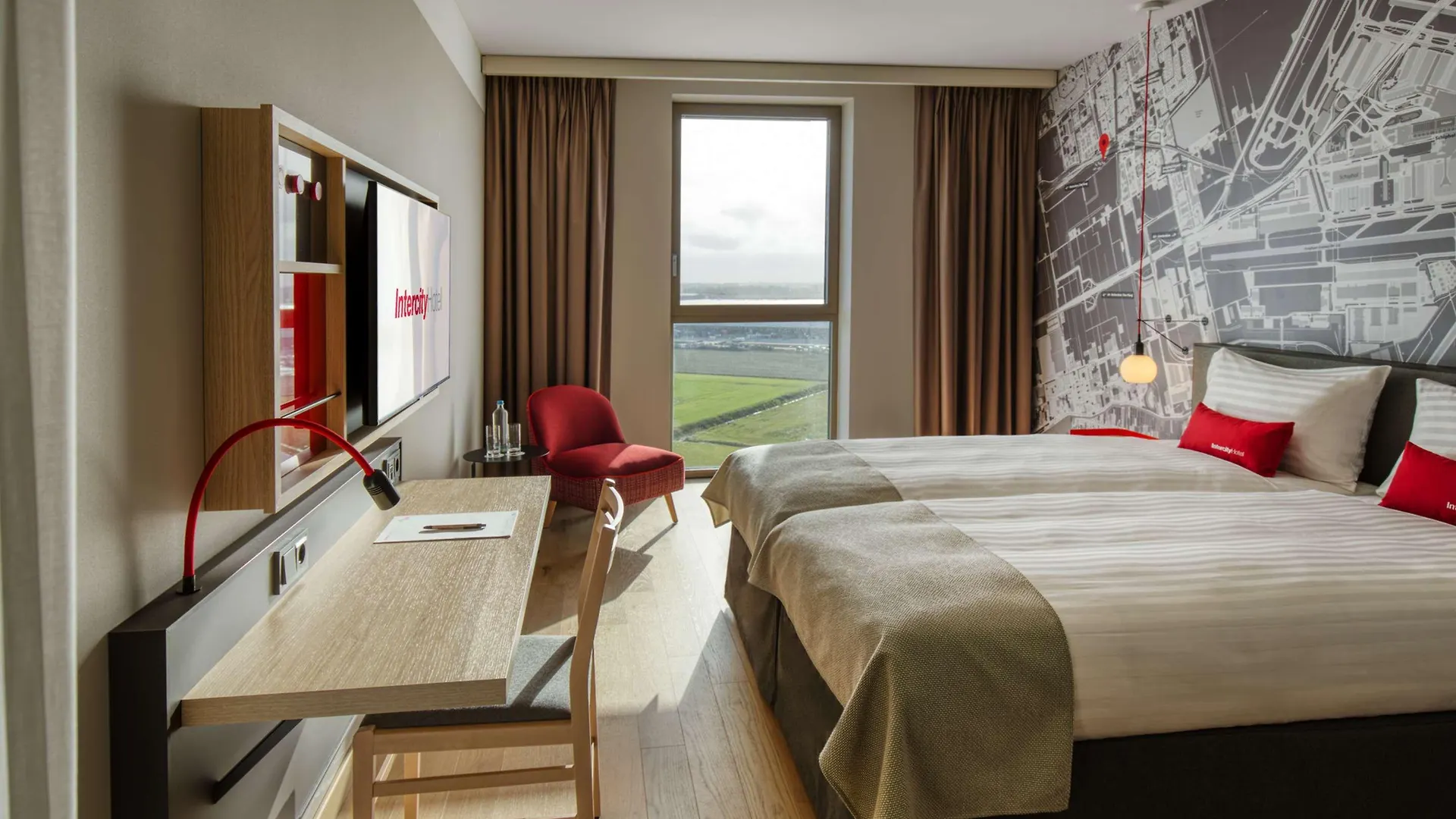 **** ホテル Intercityhotel Amsterdam Schiphol Airport ﾎｰﾌﾄﾞﾛｰﾌﾟ オランダ