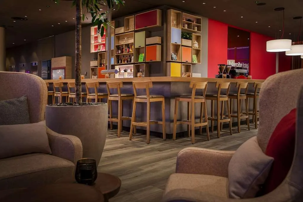 ホテル Intercityhotel Amsterdam Schiphol Airport ﾎｰﾌﾄﾞﾛｰﾌﾟ